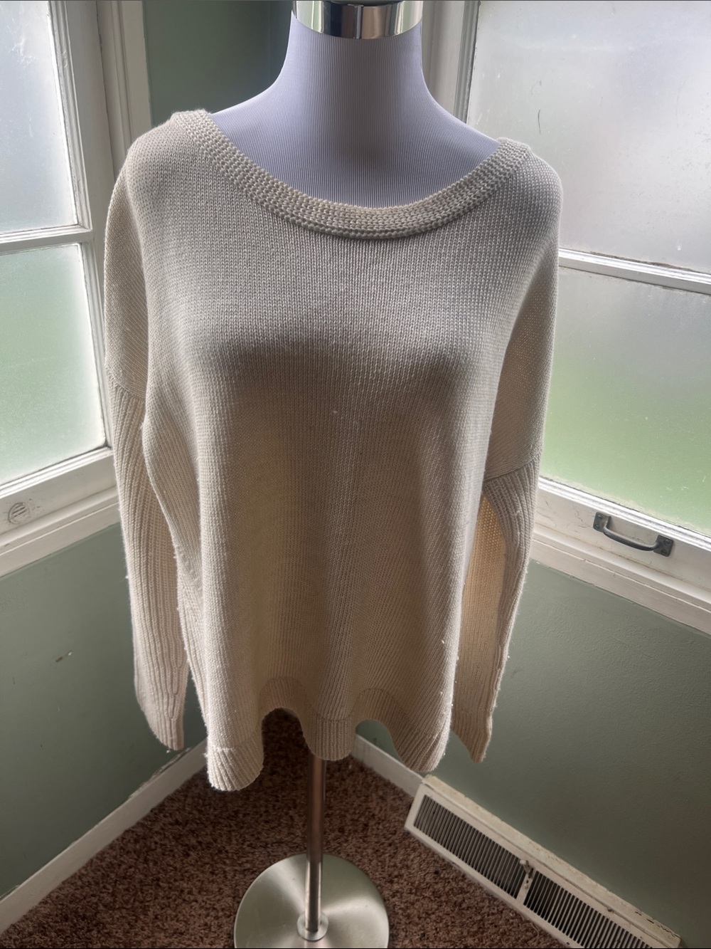 Brochu Walker Cream Split back Sweater Large